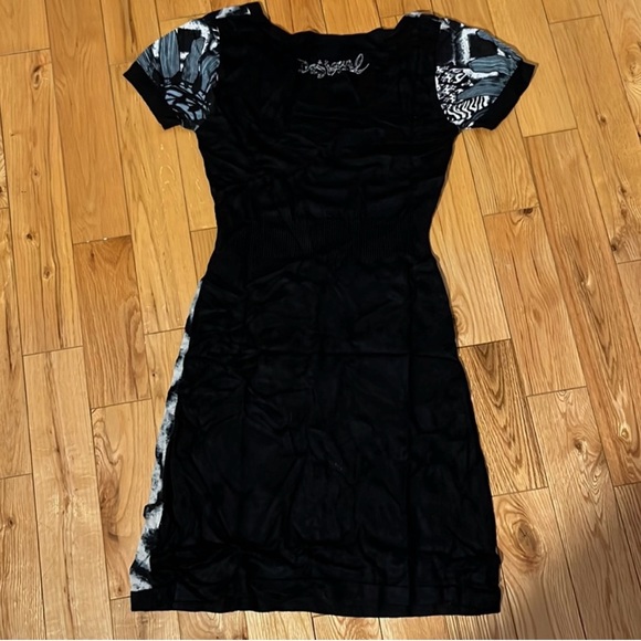 Desigual Black and White Cap Sleeve Sheath Dress - Picture 2 of 8